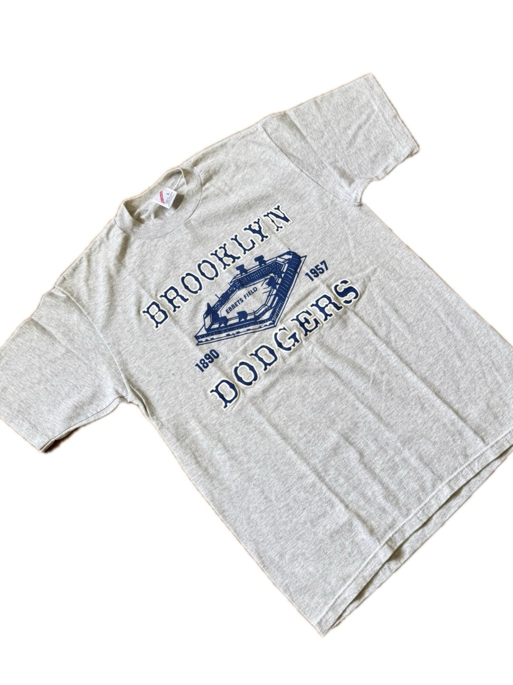 Brooklyn Dodgers Vintage T-Shirt Size L Made In USA Jerzees Tag